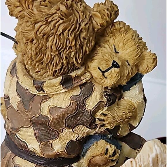 Boyds Bears & Friends The Bearstone Collection A Hero's Welcome Billy Bearyproud - Picture 12 of 13